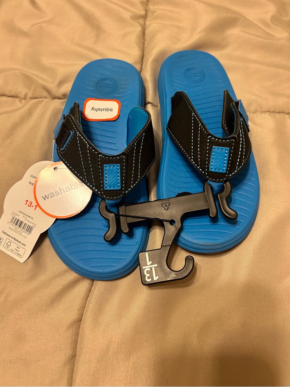 NWT Little Kids size 13 Blue and Black Washable Sandals